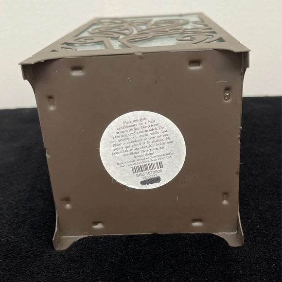 EUC Candle Holder/Frosted Glass - Picture 5 of 5